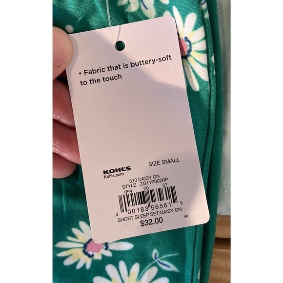 NWT SO 2 Piece Pajama Set Small Women’s Green Floral Shirt & Shorts MSRP $32 - Picture 4 of 12